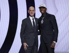 爱游戏体育平台-孟菲斯灰熊的新交易能否培养未来核心？