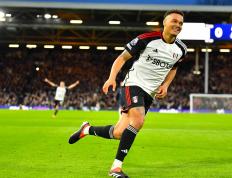 爱游戏-天空体育：利兹联有意富勒姆前锋穆尼斯，但富勒姆不打算卖