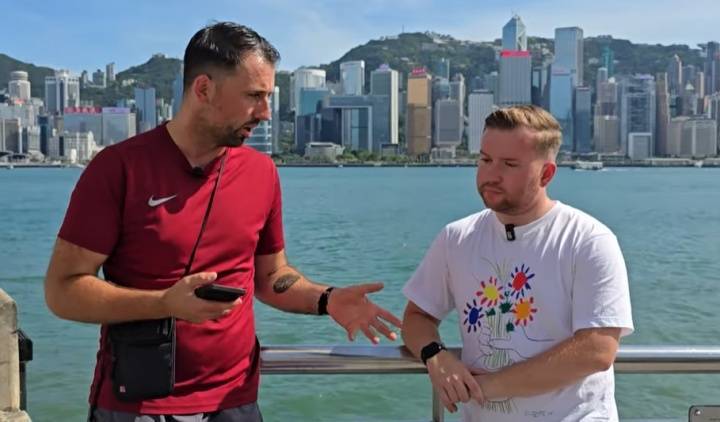 爱游戏体育中国-利物浦跟队记者：利物浦确实有意签下罗德里戈 但需要先出售球员