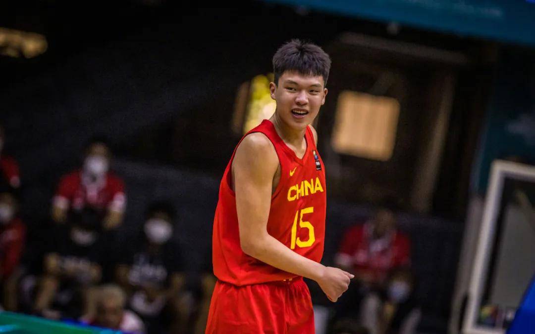 爱游戏-中国篮协宣布！同意杨瀚森退出亚洲杯！专注备战NBA新赛季