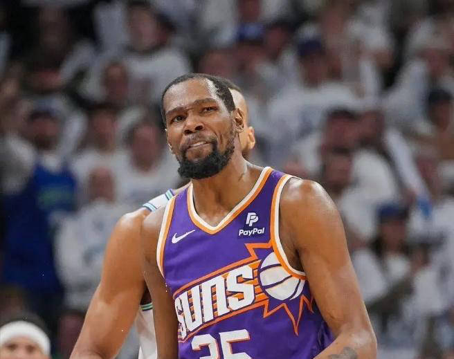 ayxsports-圣安东尼奥马刺朝气蓬勃,或组建超豪华三巨头阵容