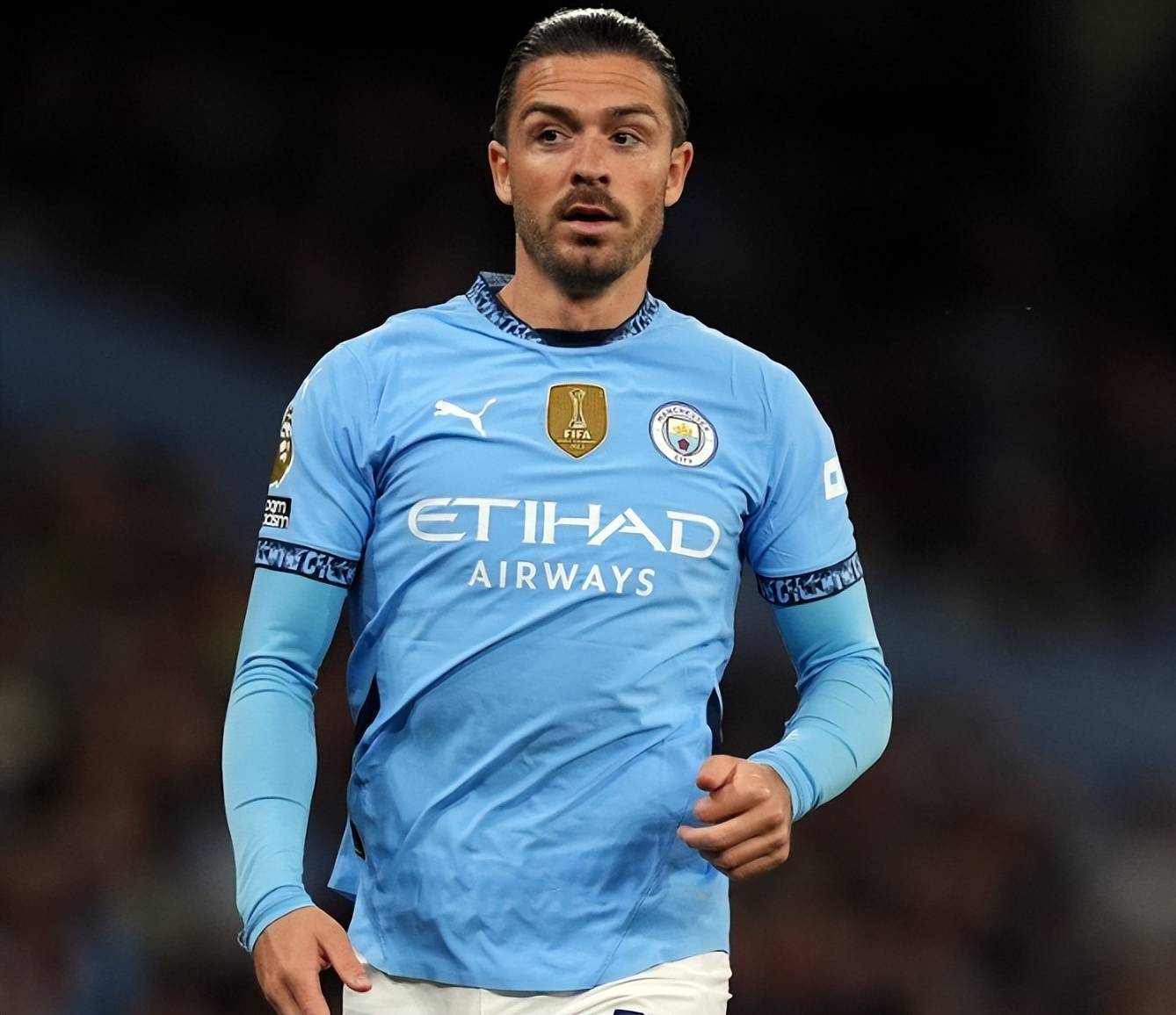 爱游戏体育首页-4年仅12球,曼城1亿英镑中场身价狂跌7200万欧元,30万周薪无人问津