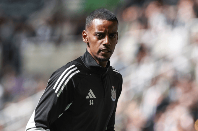 爱游戏体育平台-持续罢训！1.5亿巨星摊牌！只去利物浦，皇马无缘，英超恐大结局