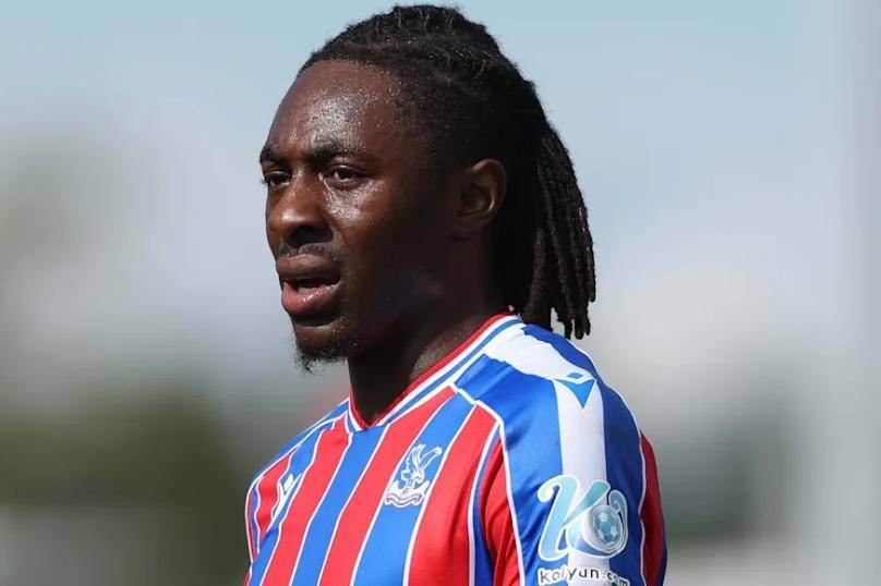 爱游戏体育首页-埃泽去留成疑,水晶宫主教练拒做任何承诺,阿森纳热刺双雄竞逐