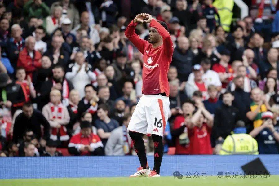爱游戏体育下载-曼联主场2-0击败阿斯顿维拉