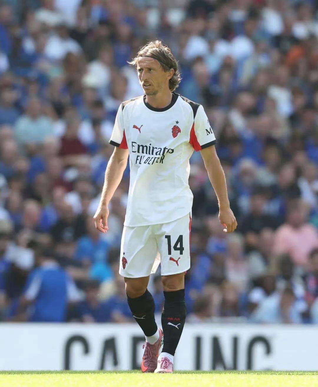 爱游戏体育中国-打晕送走?诺丁汉森林欲3000万欧报价穆萨,那不勒斯加入争夺