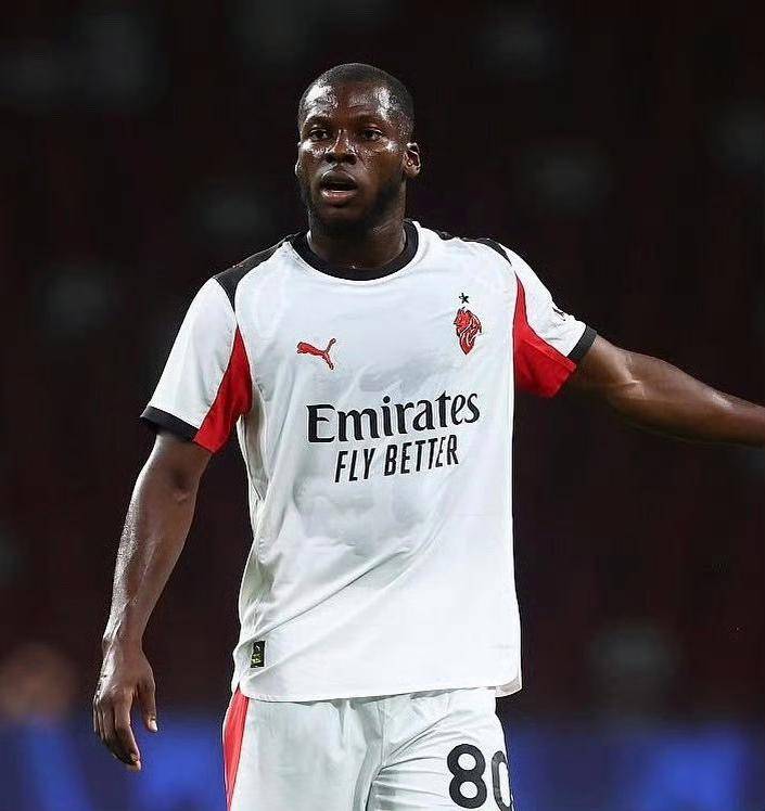 爱游戏体育中国-打晕送走?诺丁汉森林欲3000万欧报价穆萨,那不勒斯加入争夺