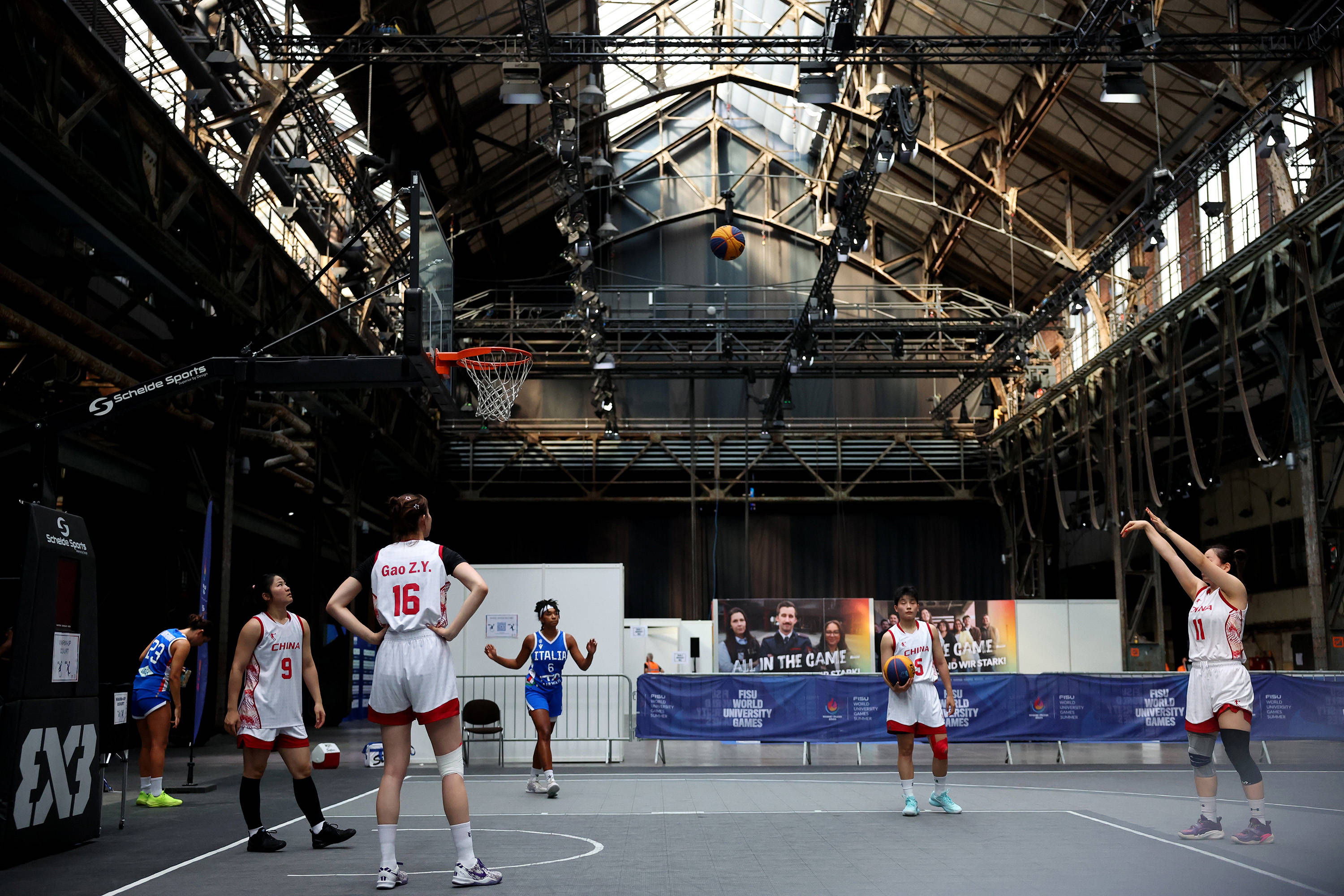 爱游戏体育app-探访莱茵-鲁尔大运会三人篮球比赛场馆——“波鸿世纪厅”