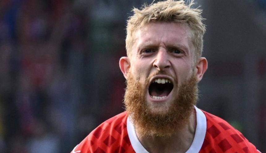 爱游戏体育-德乙-埃弗斯堡VS海登海姆:埃弗斯堡经验少,海登海姆留在德甲?