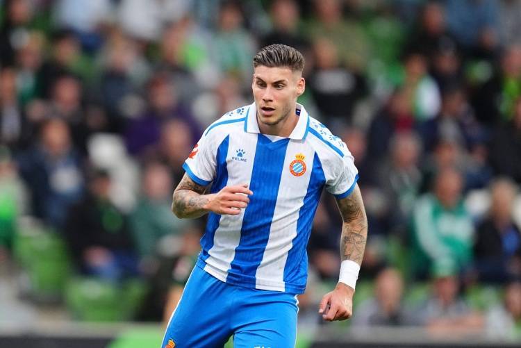 爱游戏体育官网-世体:尼斯有意签下罗伯托-费尔南德斯,但西班牙人拒绝了该报价