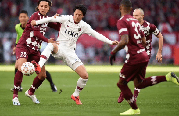 爱游戏-意甲:卡利亚里 VS 佛罗伦萨