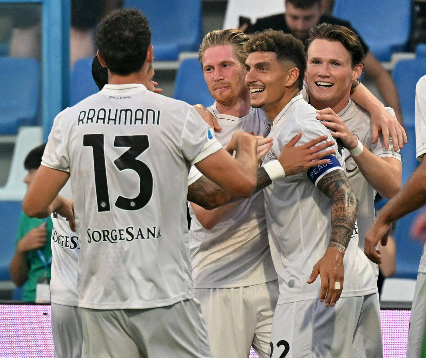 ayxsports-(体育)足球——意甲:那不勒斯胜萨索洛