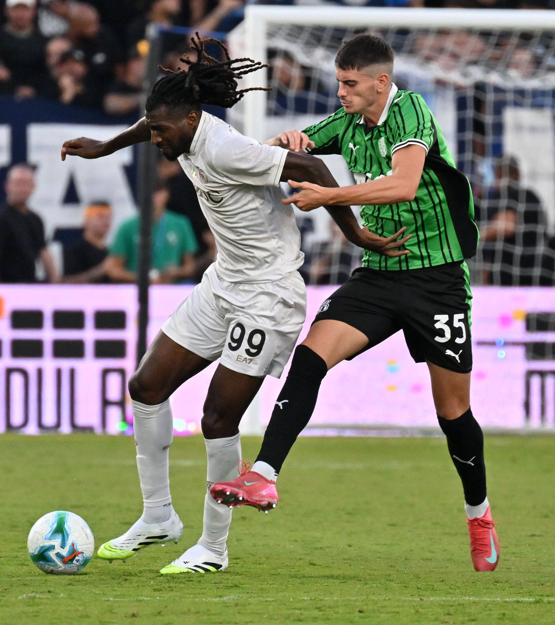 ayxsports-(体育)足球——意甲:那不勒斯胜萨索洛