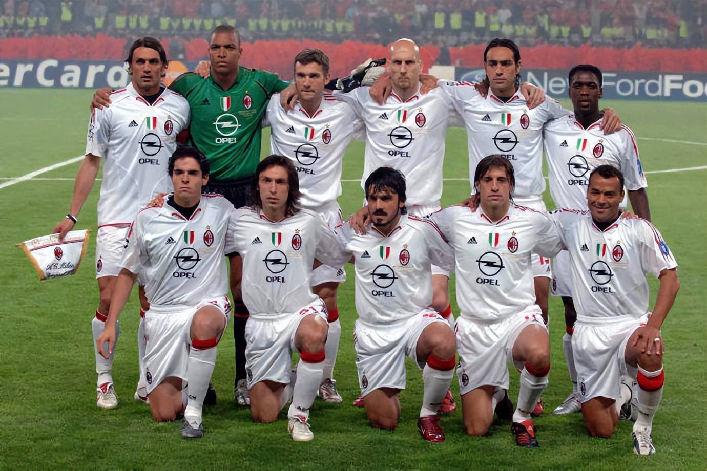 爱游戏体育-【资料】AC米兰2004-2005赛季欧冠半决赛胜埃因霍温,决赛负利物浦【AC米兰资料】【足球资料】