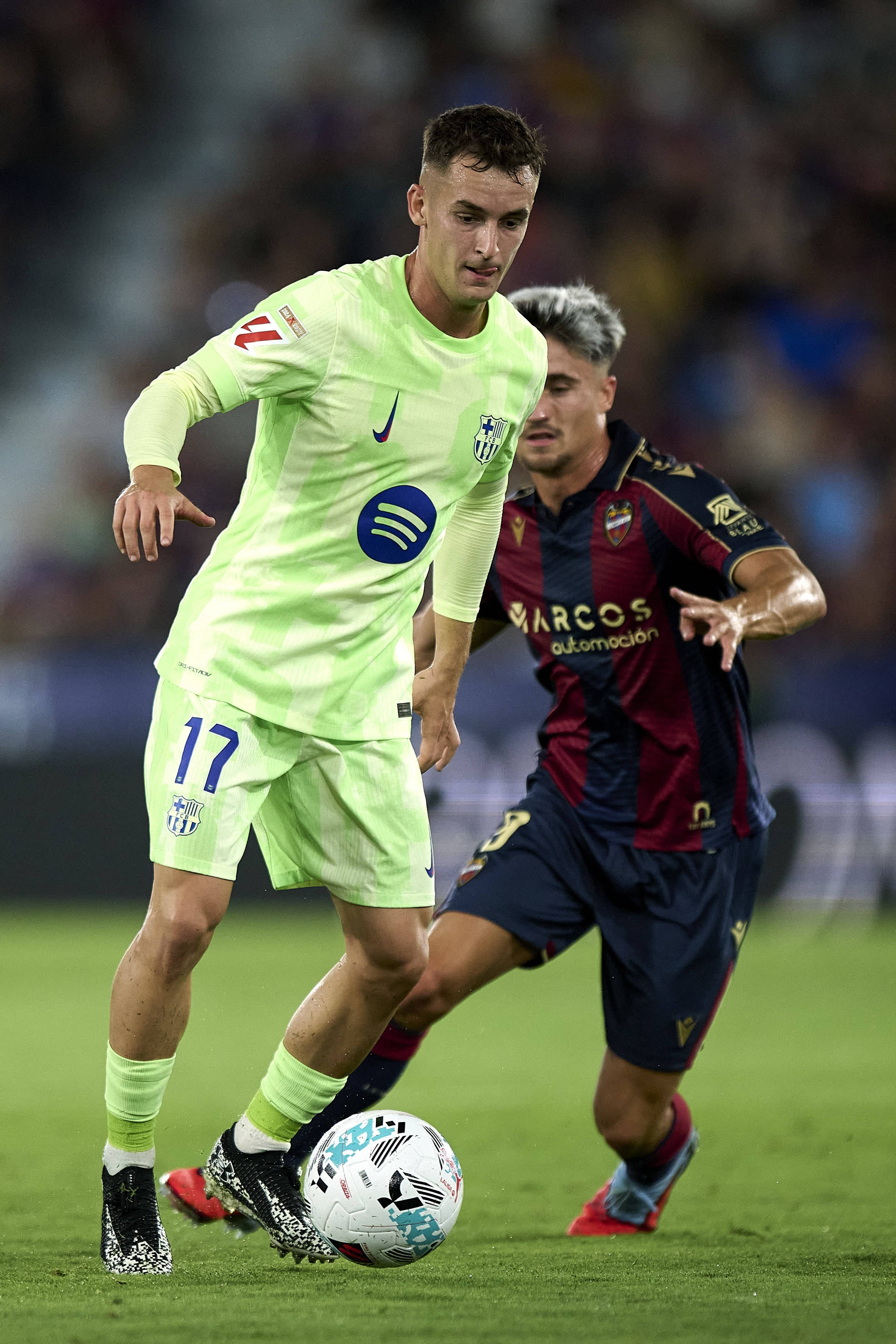 爱游戏体育平台-（体育）足球——西甲：巴塞罗那胜莱万特