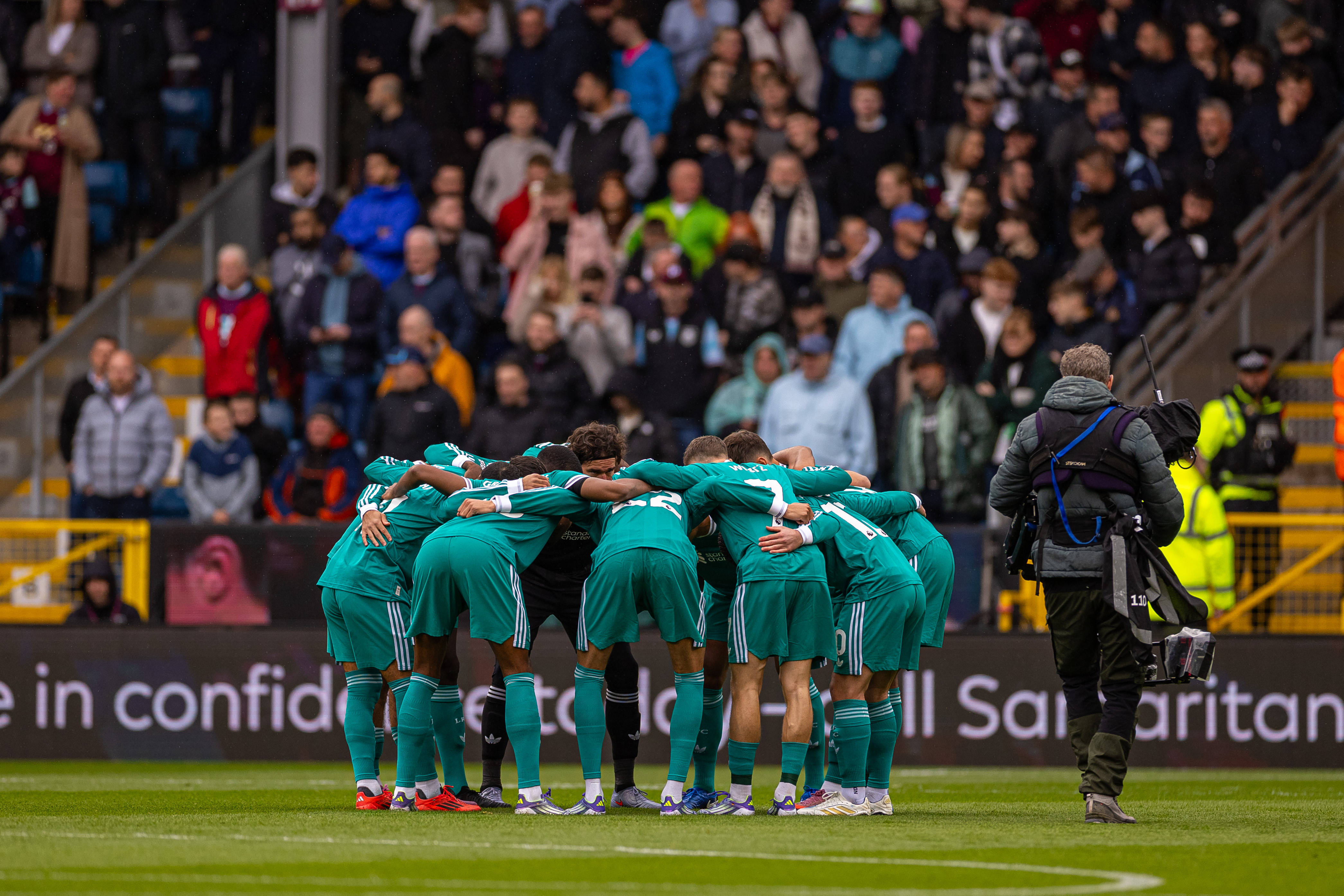 aiyouxi-(体育)足球——英超:利物浦胜伯恩利