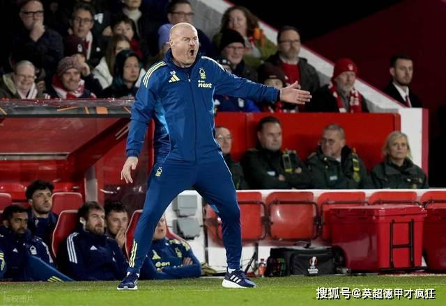 爱游戏体育首页-诺丁汉森林新帅肖恩戴奇继续禁止球员训练时佩戴保暖脖套和帽子!