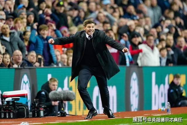 爱游戏体育首页-诺丁汉森林新帅肖恩戴奇继续禁止球员训练时佩戴保暖脖套和帽子!