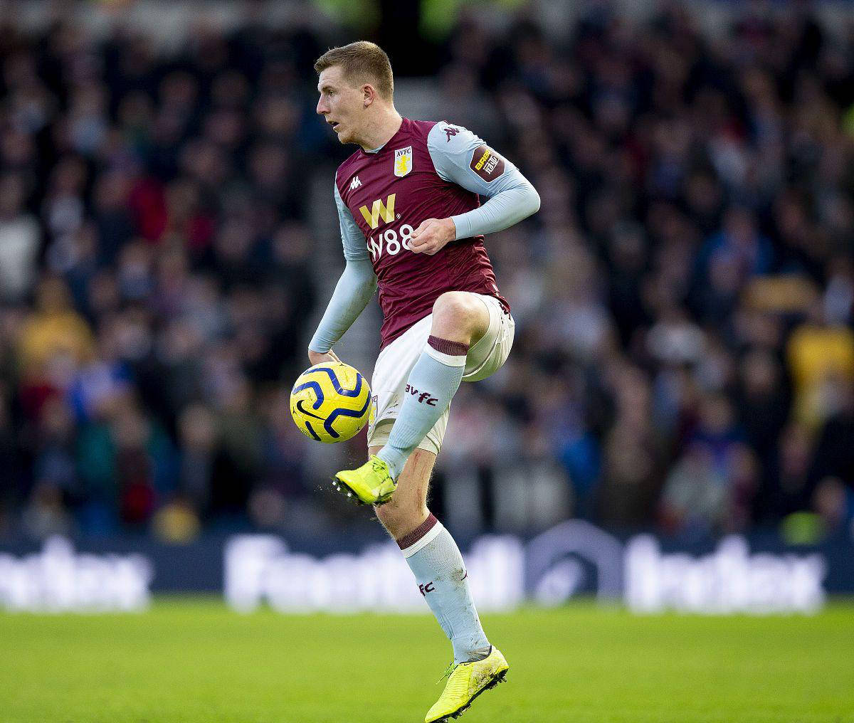 爱游戏体育-伯恩茅斯逆袭，阿斯顿维拉主场5连胜