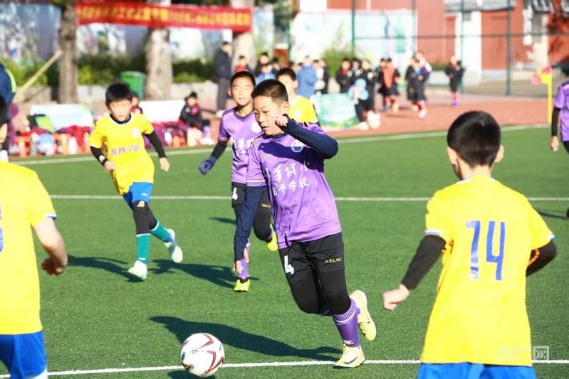 爱游戏-清华附小昌平学校校园足球育人实践走出新路径